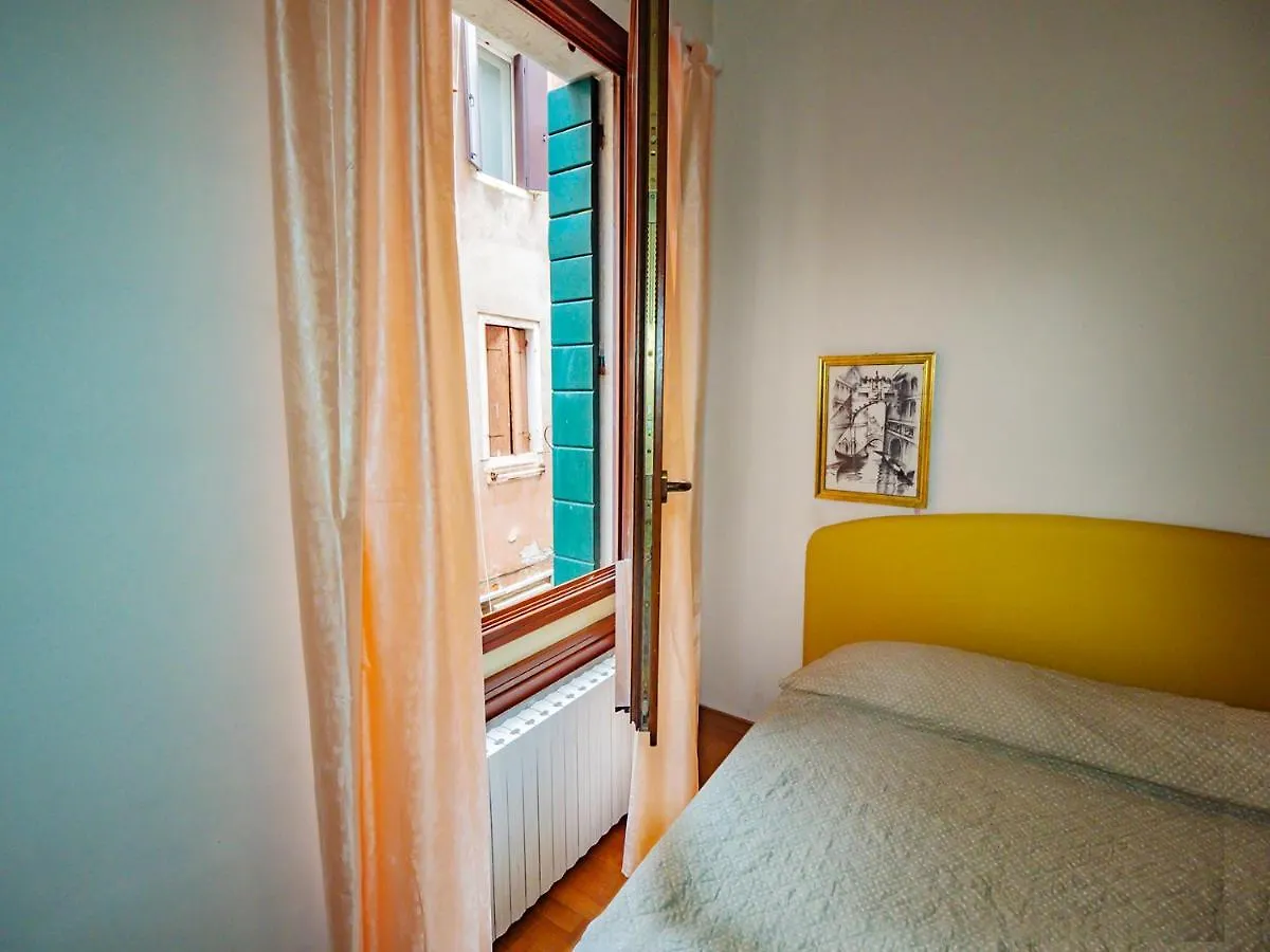 Love Island Wenecja Apartament